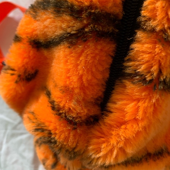 Tigger backpack - Picture 4 of 7